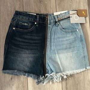 Boutique 2 toned jean shorts